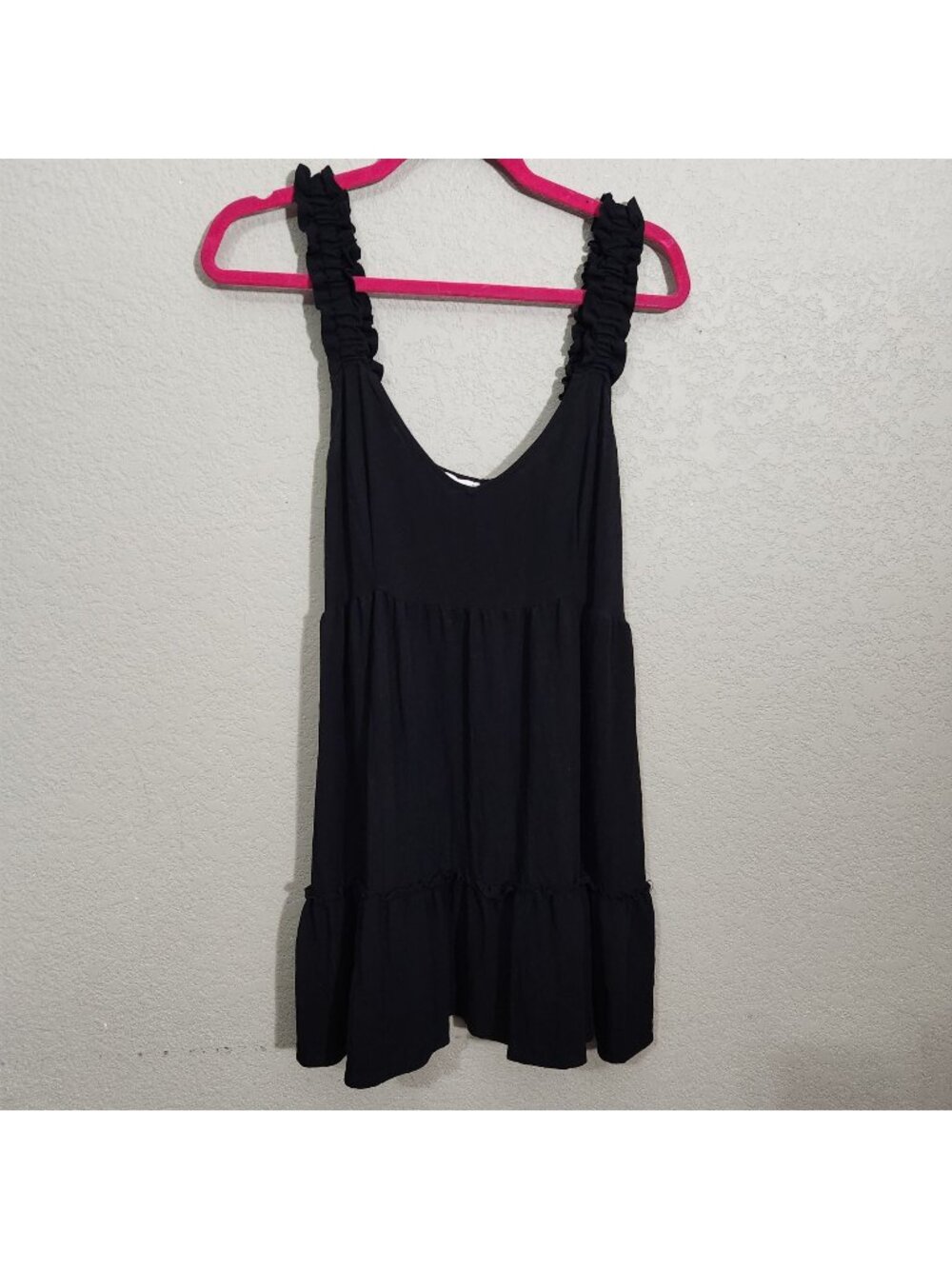 Blu Pepper Black Sleeveless Tiered Mini Dress With Ruched Straps Size L Light